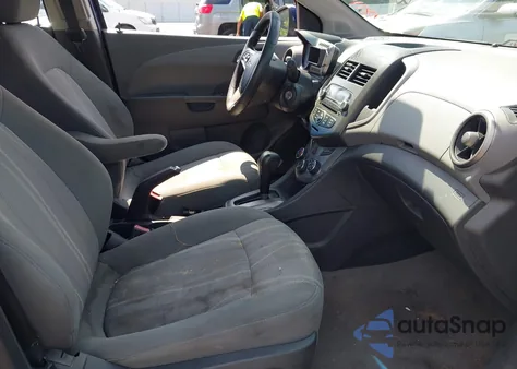 2012 Chevrolet Sonic 2Lt z USA, uszkodzony, nr VIN 1G1JC6SB4C4188119